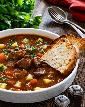 Σούπα γκούλας (goulash)