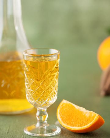 Πώς να φτιάξεις λικέρ πορτοκάλι στο σπίτι