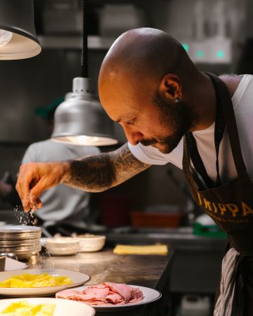 Pharaoh Fire Nights: H πιο διάσημη trattoria του Μιλάνου βρίσκει τραπέζι στα Εξάρχεια