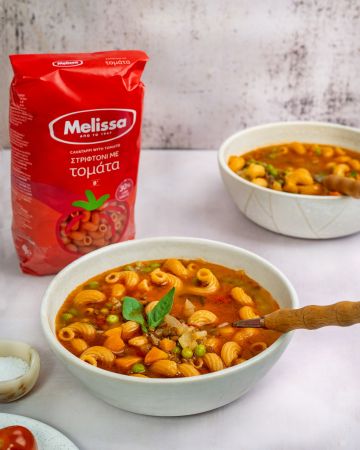 Μινεστρόνε με στριφτόνι με τομάτα