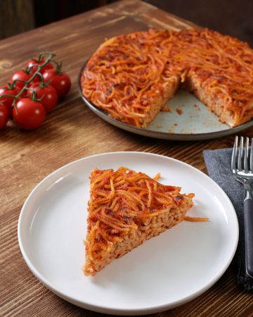 Ομελέτα με ζυμαρικά που περίσσεψαν