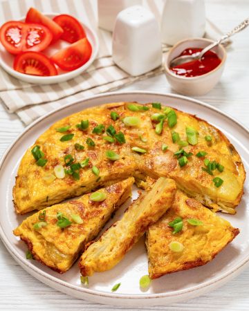 Ισπανική ομελέτα με πατάτες φούρνου