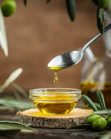 Organic olive oil: what it really means and how it differs from extra virgin