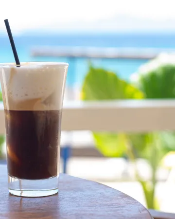Freddo cappuccino: Πώς να τον φτιάξεις σαν επαγγελματίας