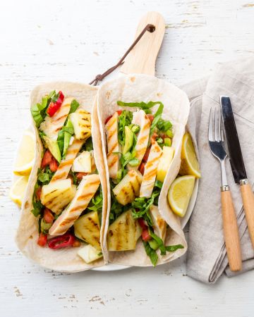 Tacos με κοτόπουλο & καπνιστή πάπρικα 