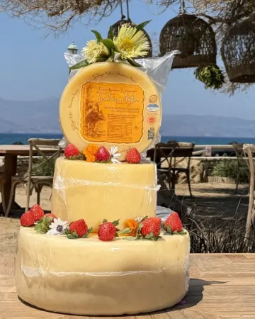 Food Experience Graviera Naxos