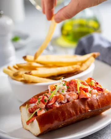 Lobster roll 