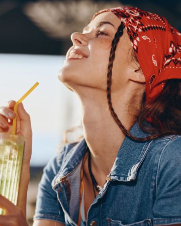 Από smoothies μέχρι κρύο τσάι: 18+1 δροσερά ροφήματα για το καλοκαίρι 