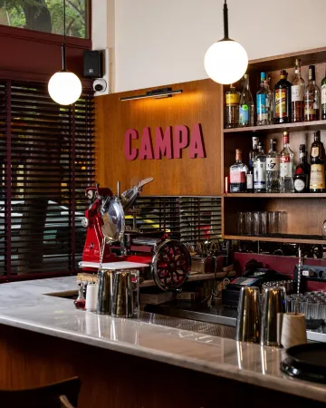 Το Campa φέρνει το aperitivo στην πλατεία Βικτωρίας