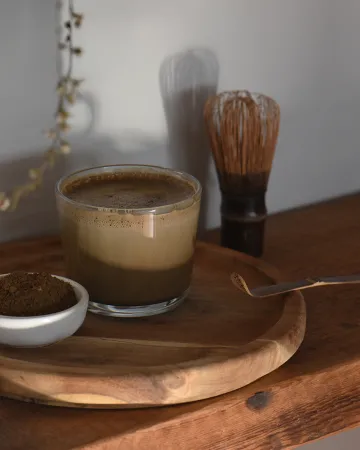 Τι είναι το hojicha: Το καβουρδισμένο πράσινο τσάι που γίνεται παγκόσμιο trend