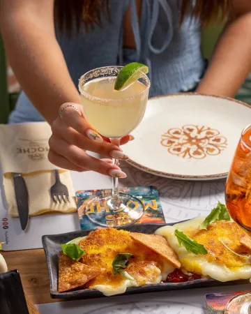 Moche Sabores Latinos: Λατινοαμερικάνικες γεύσεις και κοκτέιλ στο νέο εστιατόριο της Νέας Φιλαδέλφειας