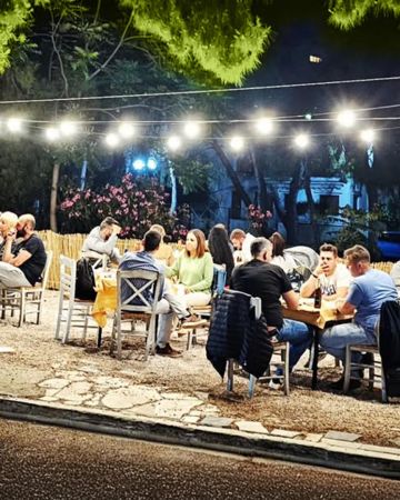 Για φαγητό στο Μιτάτο στην Ηλιούπολη