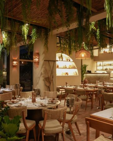 Το Ethos στη Γλυφάδα επιμένει ελληνικά