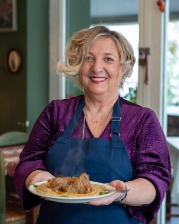 Στην Ιζαμπέλα για αρμένικες νοστιμιές