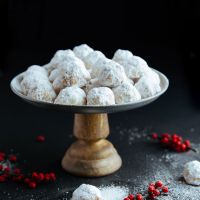 Κουραμπιέδες μπουκίτσες