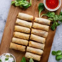 Spring rolls με γλυκόξινη σάλτσα 