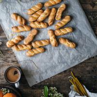 Πασχαλινά κουλουράκια