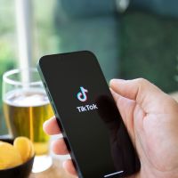 Κριτικές εστιατορίων στο TikTok