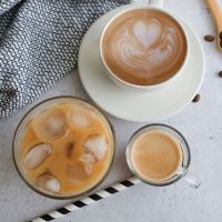 Οι διαφορές κρύου και ζεστού καφέ