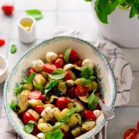 Νιόκι caprese