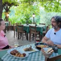 Η ταβέρνα Καρυδιές στη Σαμοθράκη φτιάχνει κατσικάκι σε 21 διαφορετικές εκδοχές 