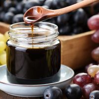 Ο τρόπος να αξιοποιήσεις τον μούστο και το πετιμέζι στην καθημερινή σου μαγειρική