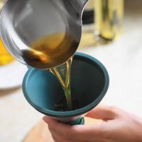 Γιατί πρέπει να ανακυκλώνεις το χρησιμοποιημένο λάδι και πώς θα το κάνεις σωστά