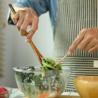 Τι τρώει καθημερινά ένας επιστήμονας που μελέτησε για τα επεξεργασμένα τρόφιμα και πώς επηρεάζουν την υγεία 