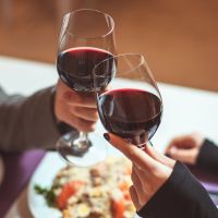 Πώς να μιλάς για το κρασί σαν κανονικός άνθρωπος