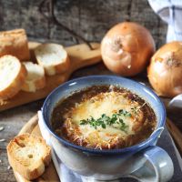 Γαλλική κρεμμυδόσουπα