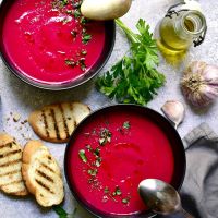 Σούπα με παντζάρια