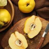 Κυδώνι: Πώς να το καθαρίσεις, να το μαγειρέψεις και τι προσφέρει στον οργανισμό 