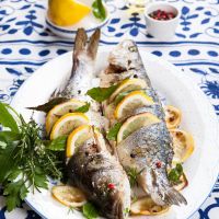 Λαβράκι λεμονάτο στο φούρνο