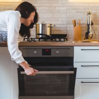 Πότε χρειάζεται όντως να προθέρμανση ο φούρνος