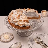 Τάρτα πορτοκάλι - κράνμπερι με μαρέγκα