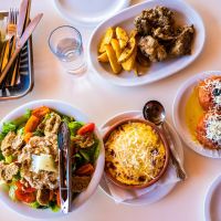 Authenticity for sale: Όταν η γαστρονομία γίνεται performance