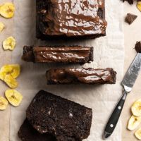 Αφράτο και ζουμερό double chocolate banana bread