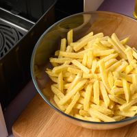 Το air fryer είναι όντως η καλύτερη επιλογή για πατάτες; Νέα μελέτη απαντά