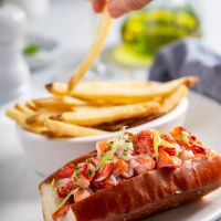 Lobster roll 