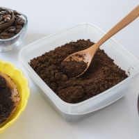 4 έξυπνοι τρόποι να αξιοποιήσεις το κατακάθι του καφέ στο σπίτι
