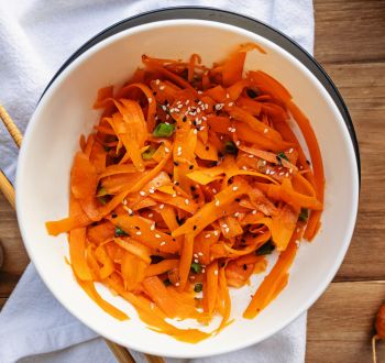 Carrot salad: Η viral σαλάτα με καρότο του TikTok