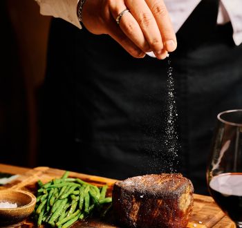 «Dinner with Château d’Issan» στο γαλλικό εστιατόριο Brasserie Lorraine στο κέντρο