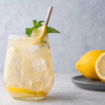 Τι είναι το cortisol cocktail και πώς σε βοηθάει να χαλαρώσεις