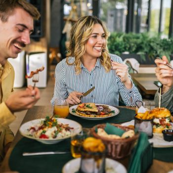 Τι δεν θα παρήγγελνε ποτέ για δείπνο ένας κορυφαίος ειδικός στην ασφάλεια τροφίμων