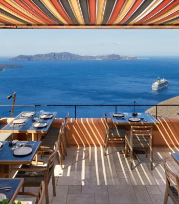 Το Rizes Gastro Taverna επιστρέφει στη Σαντορίνη