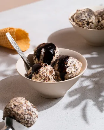 No-churn stracciatella ice cream