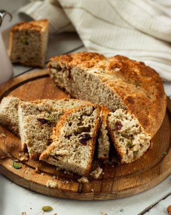 Ψωμί σόδας (soda bread) με κολοκυθόσπορο και κράνμπερις Ψωμί σόδας