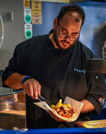 Just Greek: Το ελληνικό, best take away σουβλατζίδικο της Αγγλίας 
