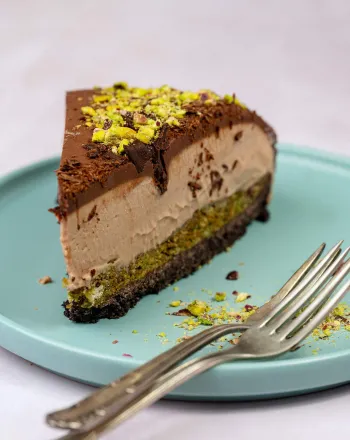 Dubai chocolate cheesecake