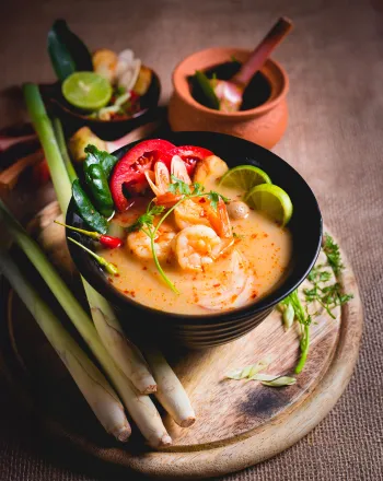 Tom Yum Goong – Πικάντικη ταϊλανδέζικη σούπα με γαρίδες